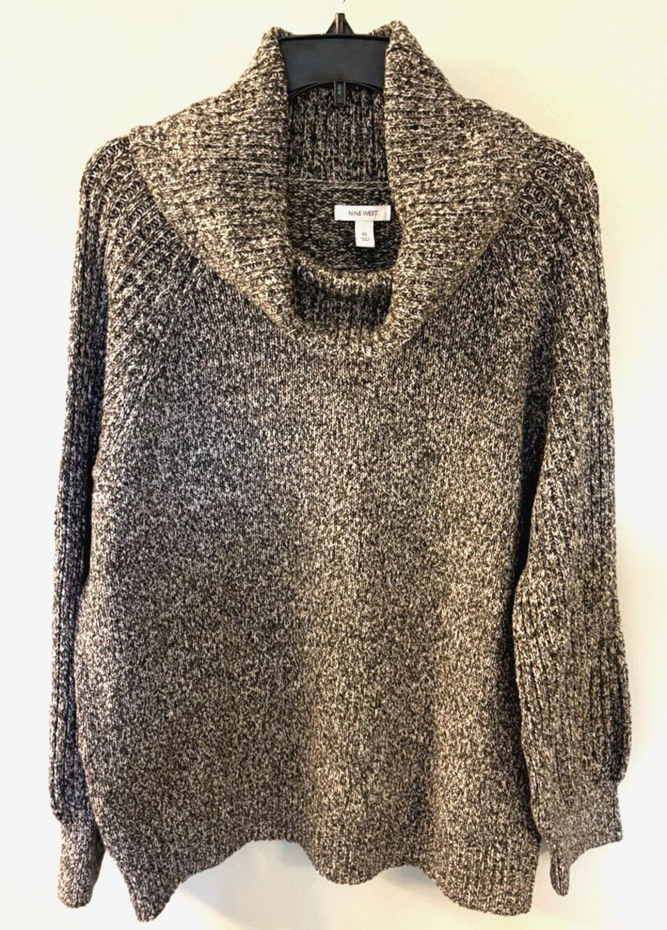 Nine West Women’s Marled Gray And White Turtleneck Sweater size XL
